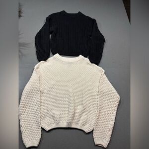 Lot Of 2 Universal Thread Knit Pulllover Crewneck Sweaters Black White Size XS